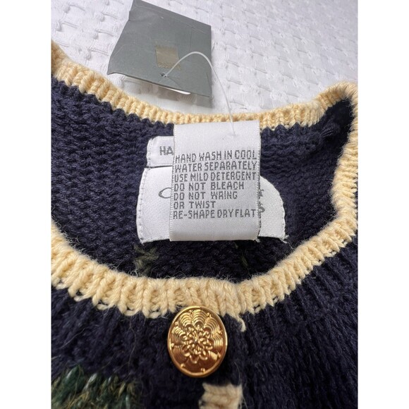 Vintage Snowman Cardigan Hand Embroidered Christopher & Banks Size L Christmas - Picture 11 of 16